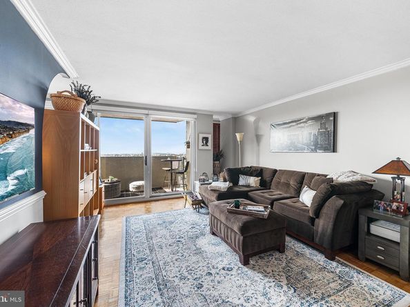 224 W Rittenhouse Square 2308, Philadelphia PA 19103