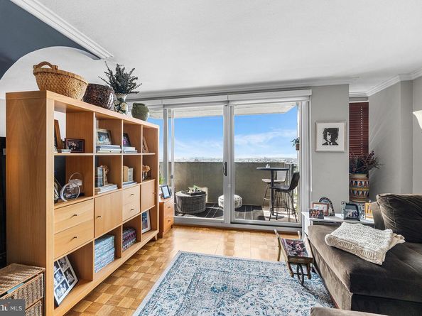 224 W Rittenhouse Square 2308, Philadelphia PA 19103