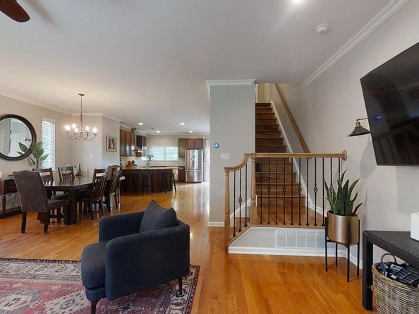 235 Paoli Avenue, Philadelphia PA 19128