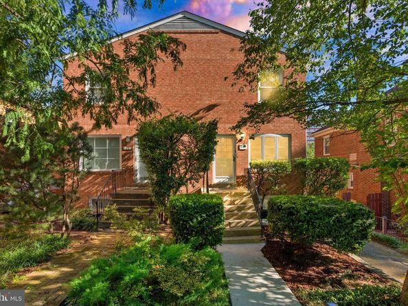 1119 16TH Street S, Arlington VA 22202