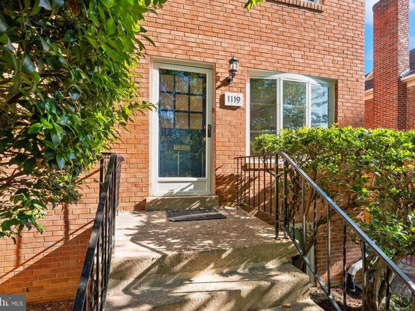 1119 16TH Street S, Arlington VA 22202
