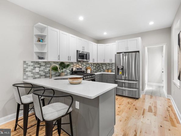 2236 Tasker Street, Philadelphia PA 19145