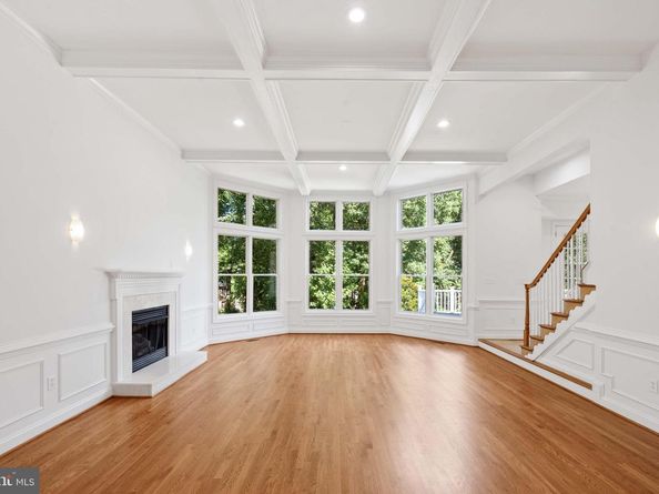 1619 Beulah Road, Vienna VA 22182