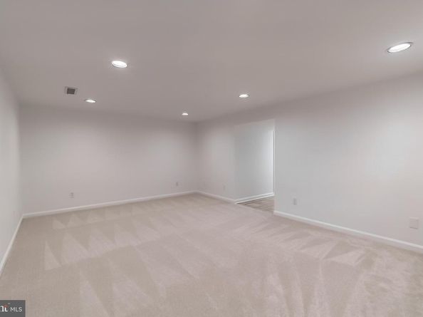 4841 1st Street S, Arlington VA 22204