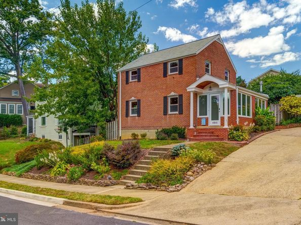 4841 1st Street S, Arlington VA 22204