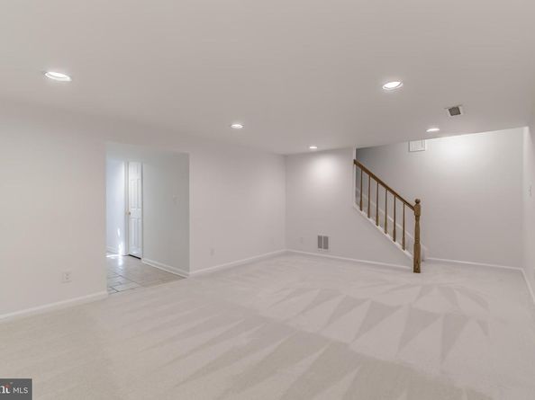 4841 1st Street S, Arlington VA 22204
