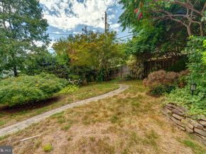 4841 1st Street S, Arlington VA 22204