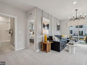 2157 Glacier Road, Herndon VA 20170