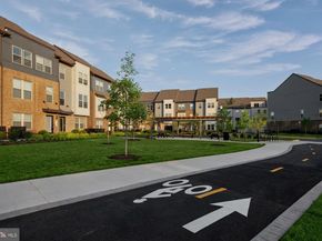 2157 Glacier Road, Herndon VA 20170