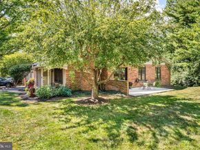 106 Bernard Court, Chesterbrook PA 19087
