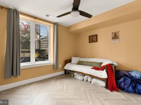 719 18TH Street NE 7191, Washington DC 20002