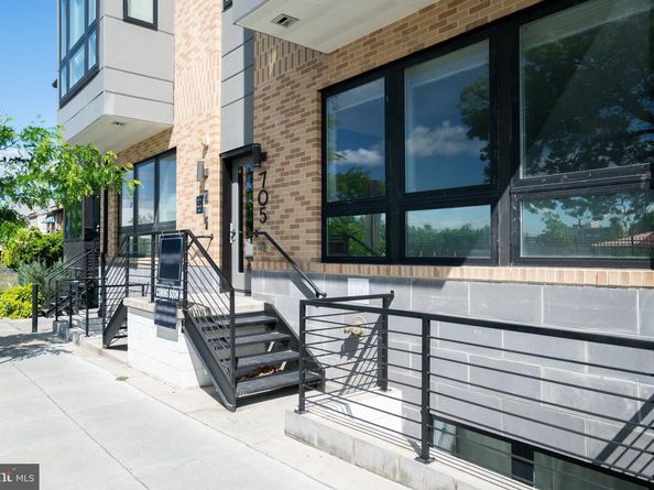 705 Irving Street NW 202, Washington DC 20010
