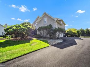 15 Dover Place, Southampton PA 18966