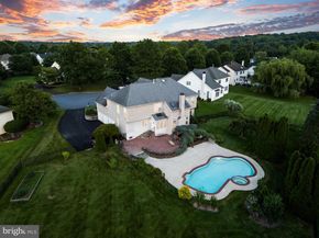 15 Dover Place, Southampton PA 18966