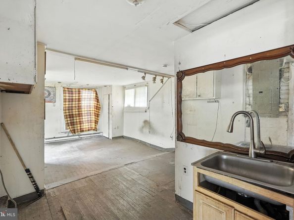 419 W Clapier Street, Philadelphia PA 19144