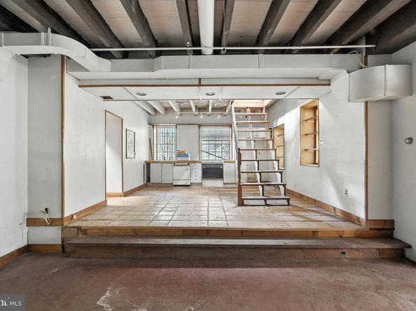 419 W Clapier Street, Philadelphia PA 19144