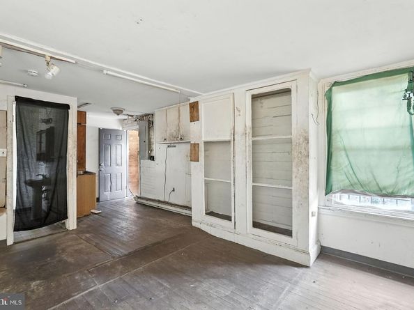 419 W Clapier Street, Philadelphia PA 19144