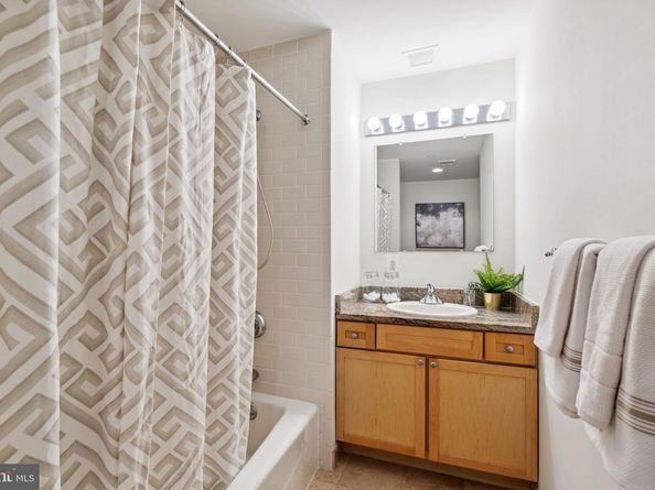 111 S 15TH Street 1509, Philadelphia PA 19102