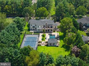 8913 Holly Leaf Lane, Bethesda MD 20817