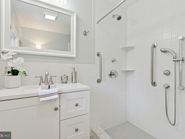 651 N Chester Road, Swarthmore PA 19081