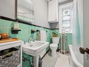 124 E Chestnut Hill Avenue, Philadelphia PA 19118