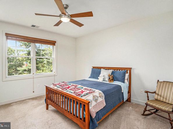 300 Tyler Court 430, Philadelphia PA 19111