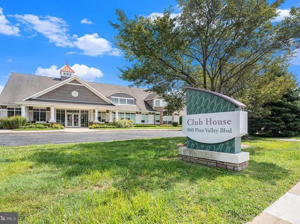 300 Tyler Court 430, Philadelphia PA 19111