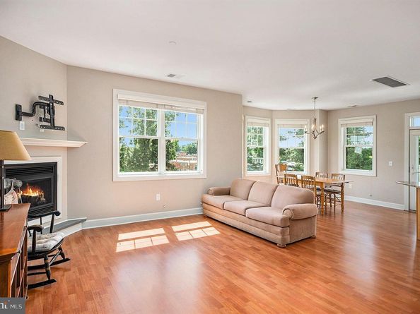 300 Tyler Court 430, Philadelphia PA 19111