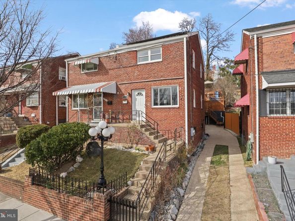 77 Underwood Street NW, Washington DC 20012