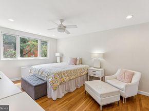 2400 41st Street NW 513, Washington DC 20007