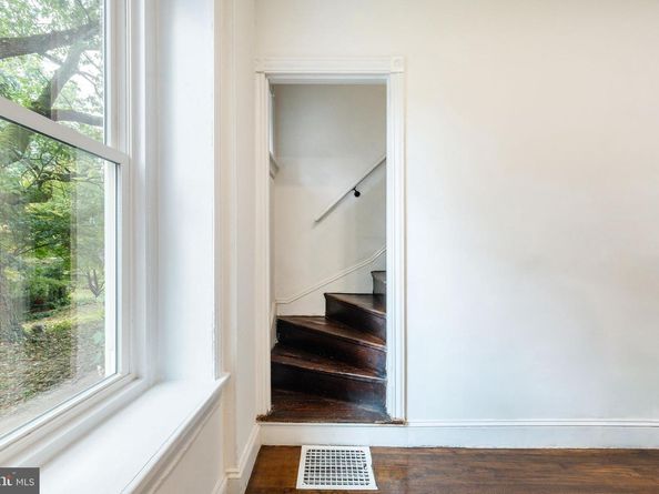 6623 Mccallum Street, Philadelphia PA 19119