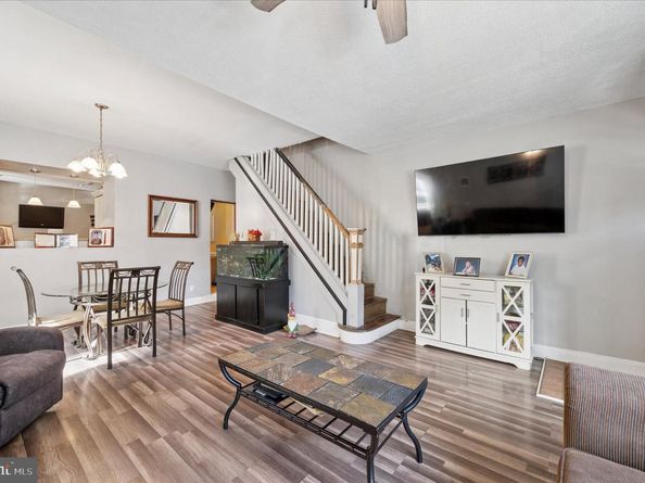 1624 S 8TH Street, Philadelphia PA 19148