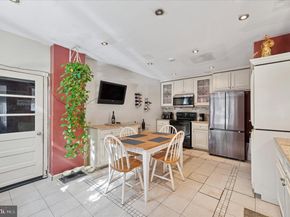 1624 S 8TH Street, Philadelphia PA 19148