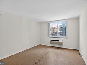 1919 Chestnut Street 2004, Philadelphia PA 19103