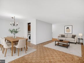 1919 Chestnut Street 2004, Philadelphia PA 19103