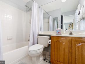 13104 Meadow Hall, Herndon VA 20171