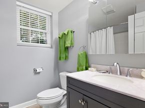 13104 Meadow Hall, Herndon VA 20171