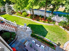 13104 Meadow Hall, Herndon VA 20171