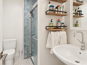 618 S 21st Street, Philadelphia PA 19146