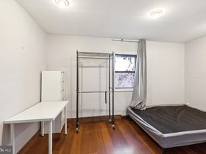 618 S 21st Street, Philadelphia PA 19146