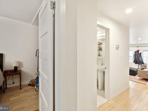 618 S 21st Street, Philadelphia PA 19146