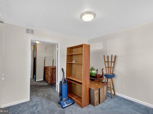 6939 Westmoreland Road, Falls Church VA 22042