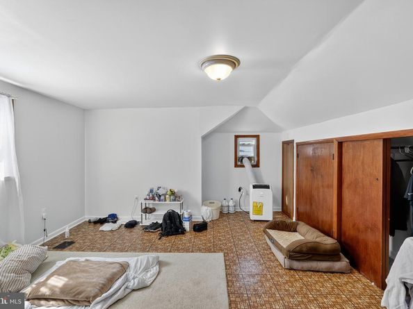 6939 Westmoreland Road, Falls Church VA 22042