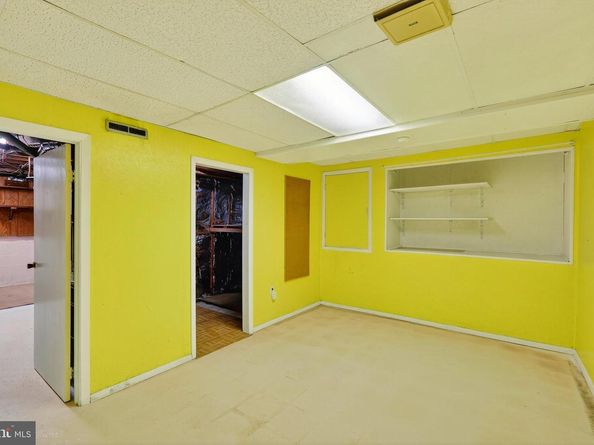 6939 Westmoreland Road, Falls Church VA 22042