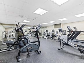 3100 S Manchester Street 813, Falls Church VA 22044