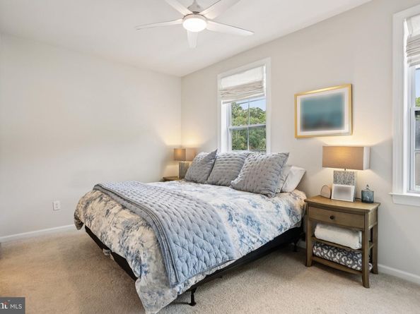 306 Rock Run Circle, Broomall PA 19008