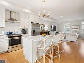 306 Rock Run Circle, Broomall PA 19008