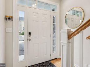 306 Rock Run Circle, Broomall PA 19008