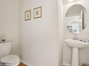 306 Rock Run Circle, Broomall PA 19008