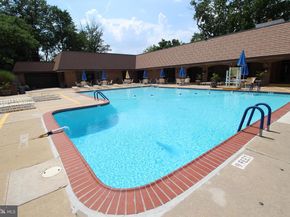 62004 Delaire Landing Road 4, Philadelphia PA 19114